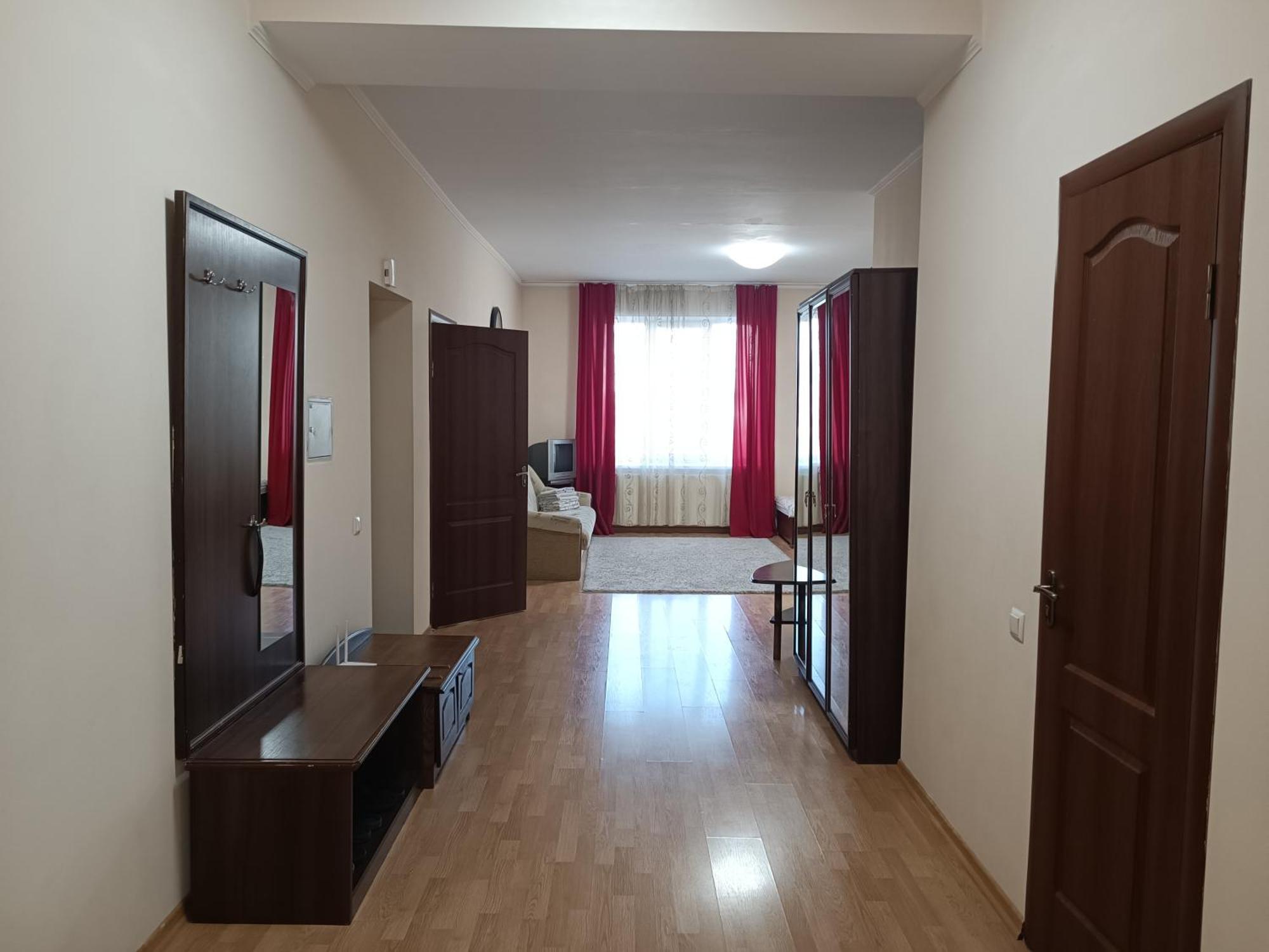 Apartments "Domovik" Івана Парканія 2А Кв 19 Mukatsjeve Eksteriør bilde